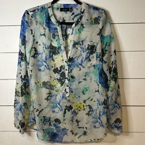 Women’s Apt 9, size small, blouse.